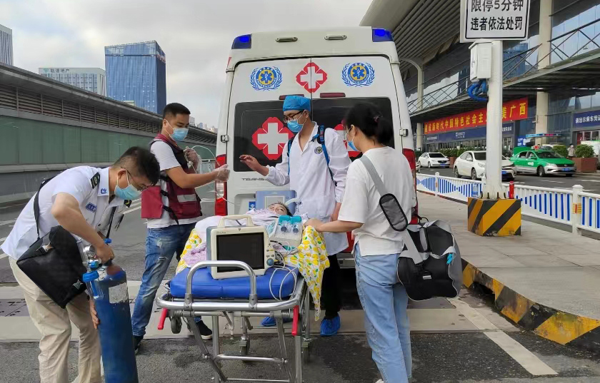 丹东救护车出租公司